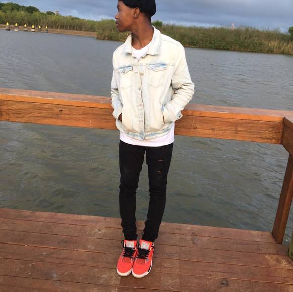 Meet your Posher, Chris - Picture 1 of 1